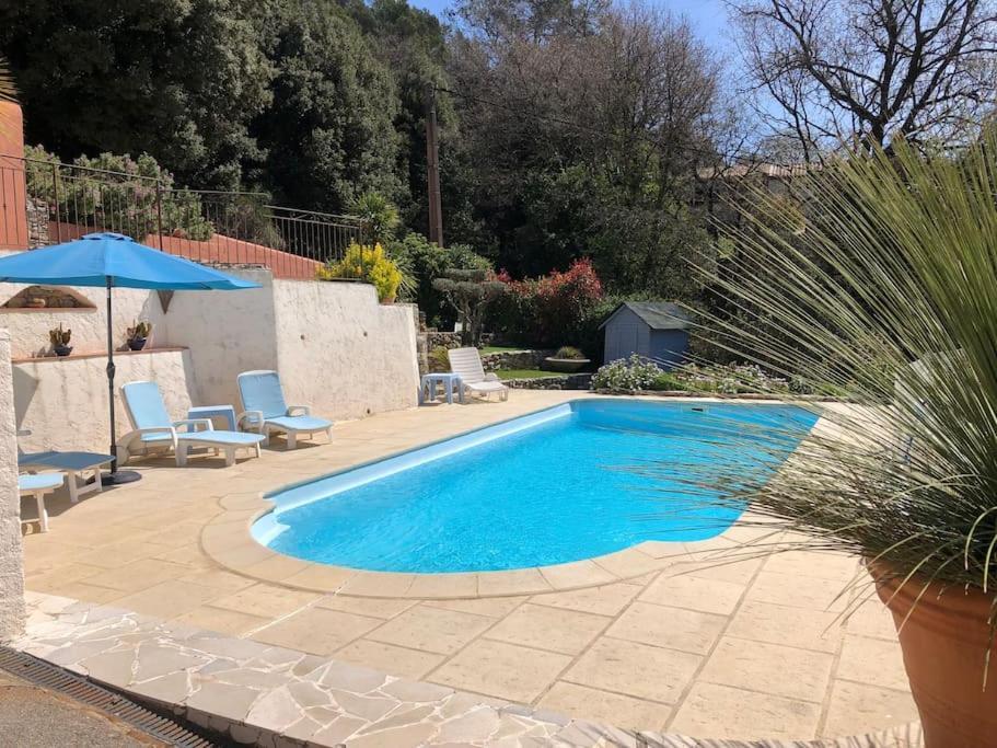 Appartement Dans La Colline Belgentier 외부 사진